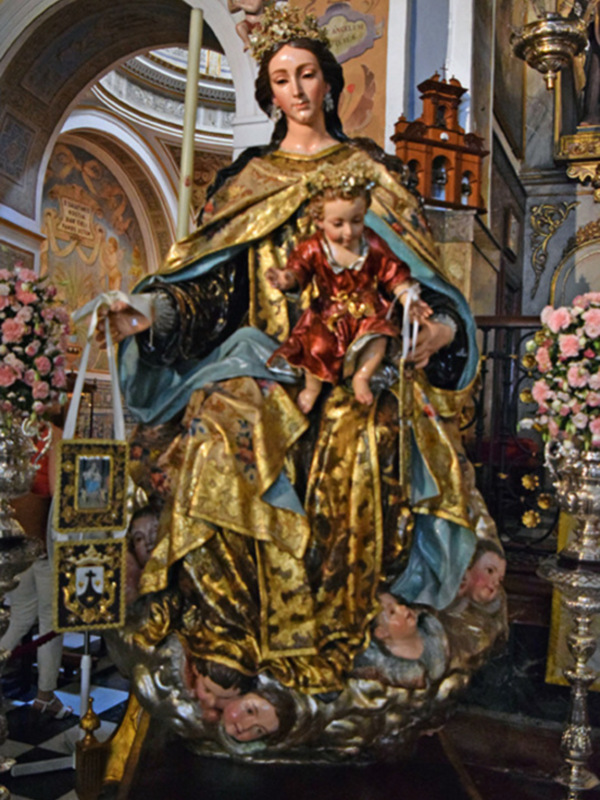 Sevilla.  La Virgen del Carmen del Santo Ángel de Sevilla  fue presentada su restauración en la Iglesia del convento de la comunidad carmelita de Sevilla.