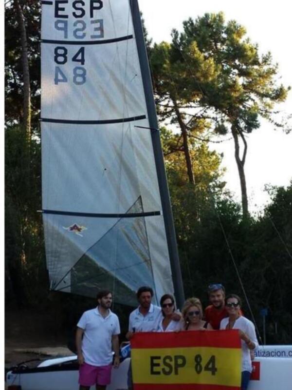 Santi Nieto y Adolfo Martínez triunfan en el Mundial de Catamaranes(Chipiona)
