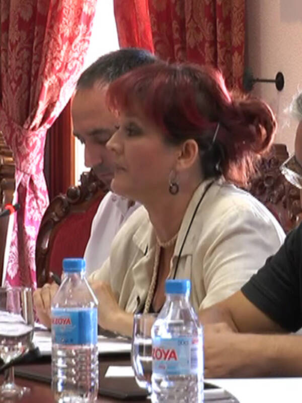 ZQUIERDA UNIDA PLANTEA LA ELABORACIÓN Y LA EJECUCIÓN CONTINUADA DE UN PLAN DE MANTENIMIENTO DE PARQUES INFANTILES.(Chipiona)
