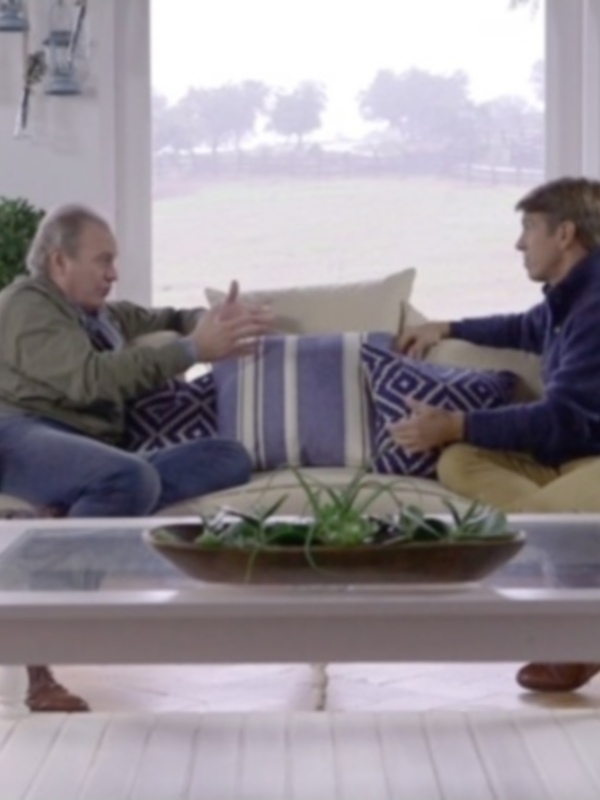 Manuel Díaz El Cordobés recibe en su finca de Sevilla a Bertín Osborne, esta semana en ?En la tuya o en la mía?
