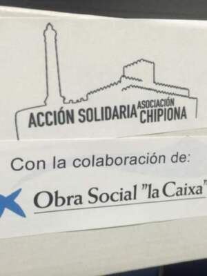 Acción Solidaria de Chipiona, con la colaboración de Obra Social "la Caixa".