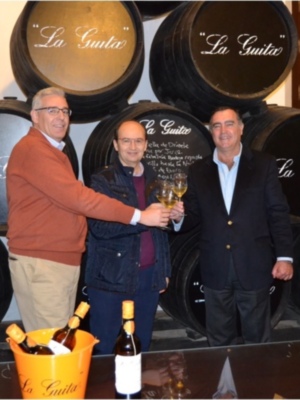 Los Reyes Magos de Sevilla brindan con Jerez.