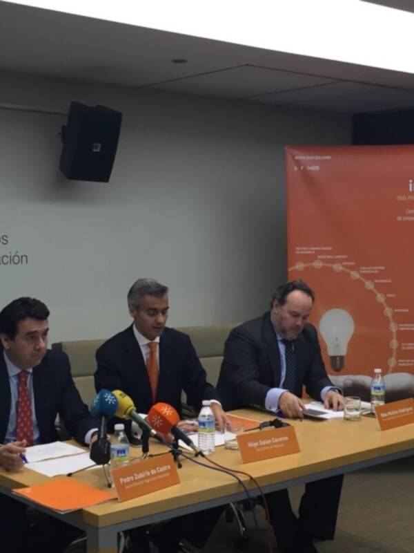Sevilla cuenta con más de 450.000 m2 oficinas desocupadas