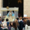 El Colegio Santa Ana saca el paso de la Virgen de la Azucena a la calle