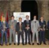 PADILLA RECOGE EL TROFEO ESPARTACO DE EL CORTE INGLÉS COMO TRIUNFADOR DE LA FERIA DE SEVILLA