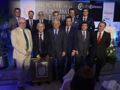 V EDICION DE LA NOCHE DE LA ECONOMIA Y LAS EMPRESAS DE LA CAMARA DE COMERCIO