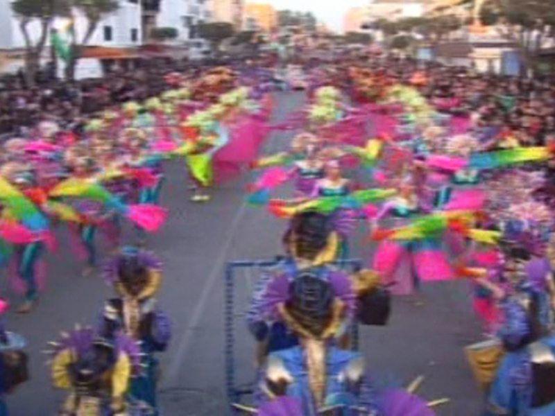 El lunes de resaca de carnaval y el día de la Virgen de Regla serán las fiestas locales en 2017