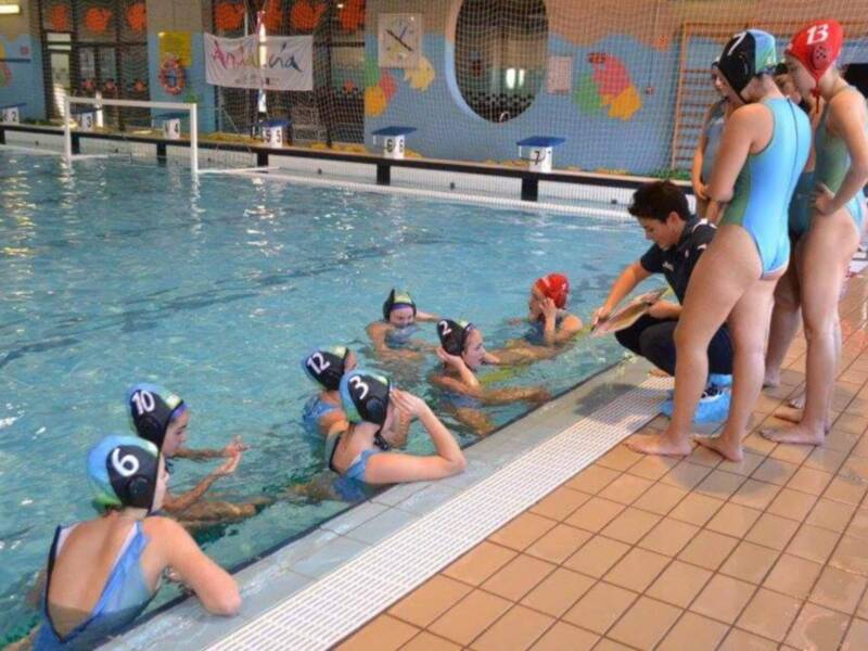 El C.W. Dos Hermanas ya manda en la Liga Andaluza femenina