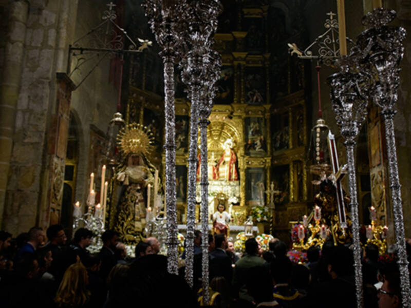 Recuerdo de la Funsión de las Hermandades de las Tres Caídas y  de la Esperanza de Triana.