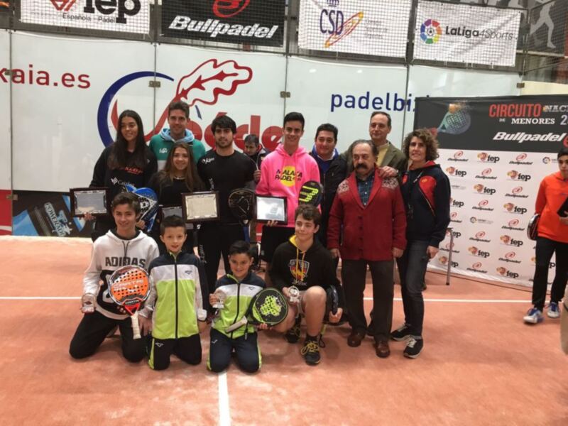 Póquer andaluz en el Circuito Nacional de Menores de pádel