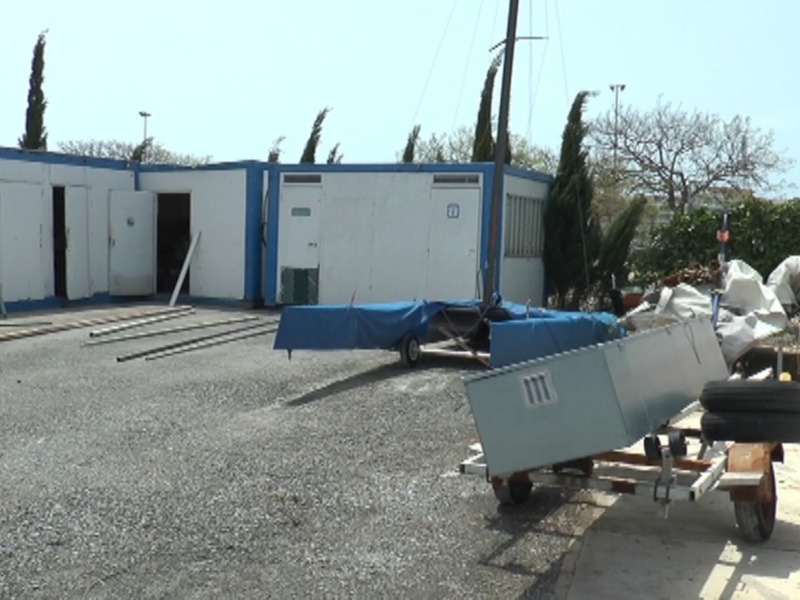 Esfuerzo conjunto de Ayuntamiento y CAND para poner a punto las instalaciones destinadas a la vela en Puerto Chipiona