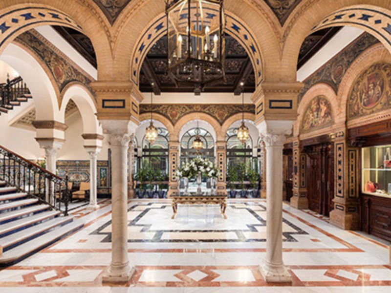 El Hotel Alfonso XIII el mejor hotel de España en los World Travel Awards