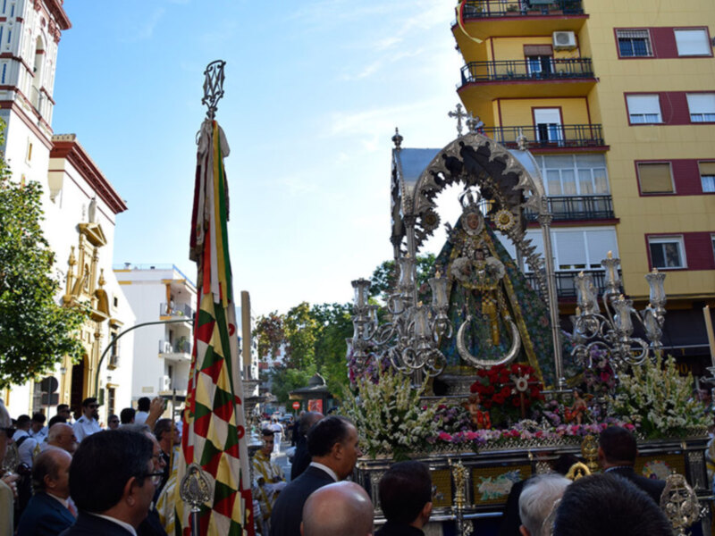 Cabra y Sevilla unidos por una misma devoción la Virgen de la Sierra.