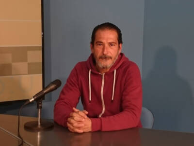 José María Payán vuelve al Chusco con la exposición benéfica ‘Entre el cielo y el suelo’
