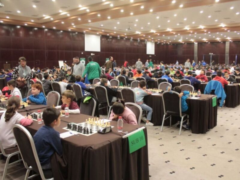 Seis jugadores del club Ajedrez Chipiona participaron el pasado fin de semana en el campeonato de Andalucía Escolar