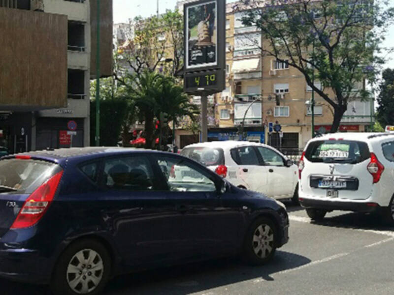 Hoy los termómetros en la vía pública (Luis Montoto) llegaron a marcar 47º C en Sevilla