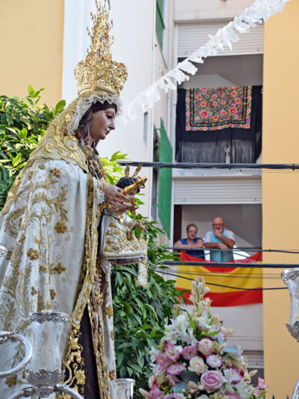 El barrio de las Huerta rinde devoción a la Virgen del Carmen.