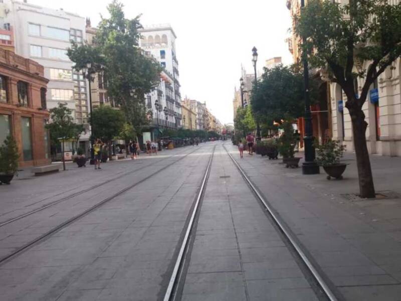 Avenida de la Constitución sábado 4 de agosto de 2018 a las 20:00 horas
