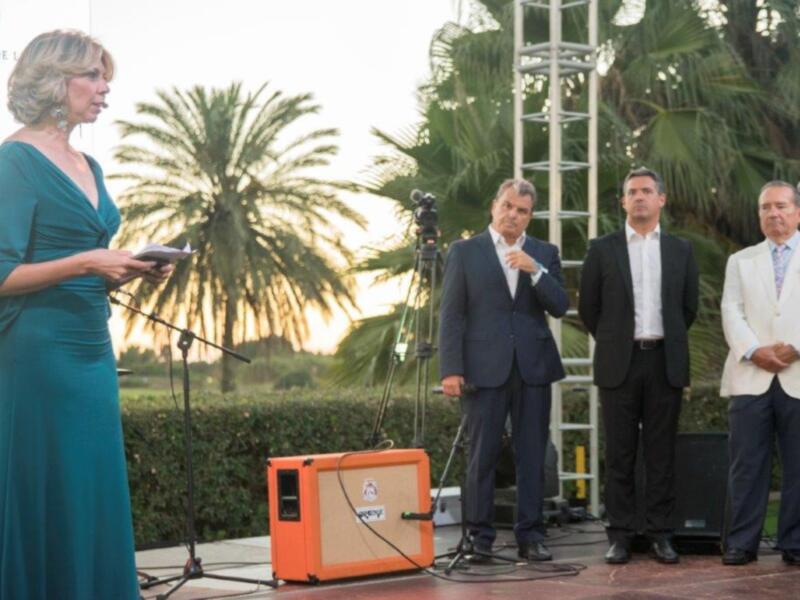 La cena 'Atlántica', todo un éxito solidario presentada por Marina Bernal y con la presencia de doña Gerarda de Orleans-Borbón