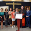 El  Cardenal Amigo Vallejo inauguró la exposición “Iuxta Crucen” en la Hermandad de la Vera-cruz de Sevilla.