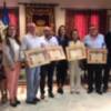Un acto académico abrió ayer oficialmente el curso escolar homenajeando a docentes que se jubilan