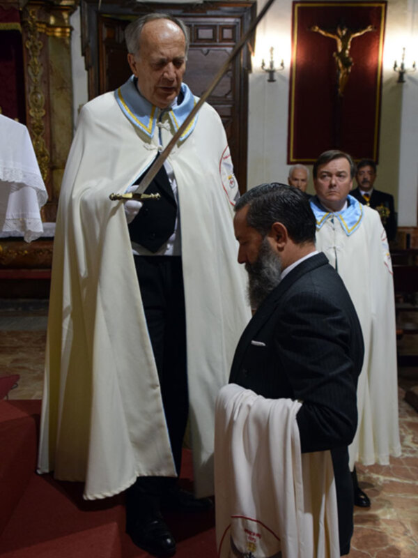 La Orden de los Caballeros de San Andrés celebró el ingreso de su nuevo Caballero.