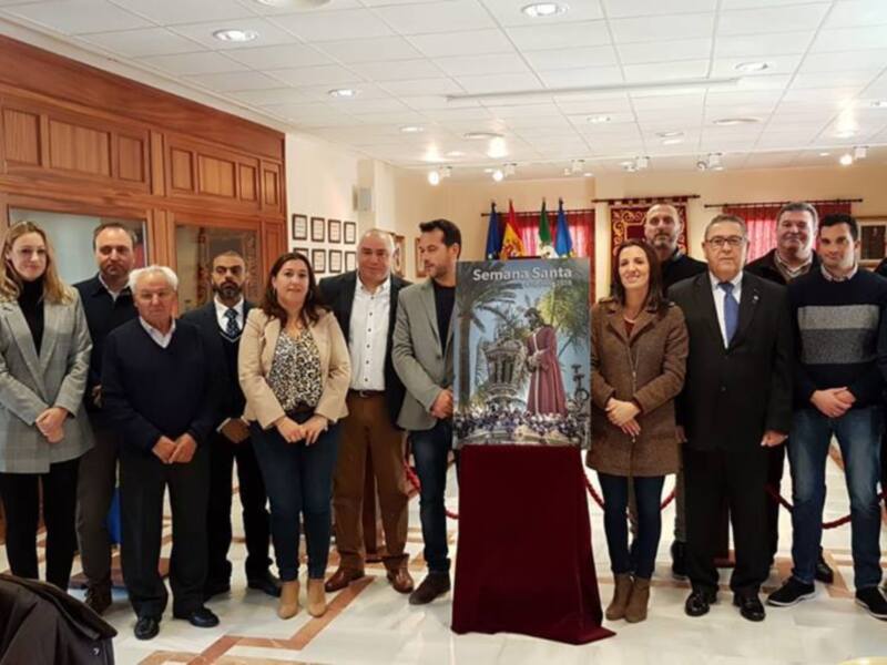 La Semana Santa chipionera se anuncia con un cartel de José Blanco Lorenzo y será pregonada por Manuel Pérez Rodríguez