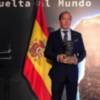 El Club Náutico Sevilla recibe de la Armada el Trofeo Juan Sebastián Elcano
