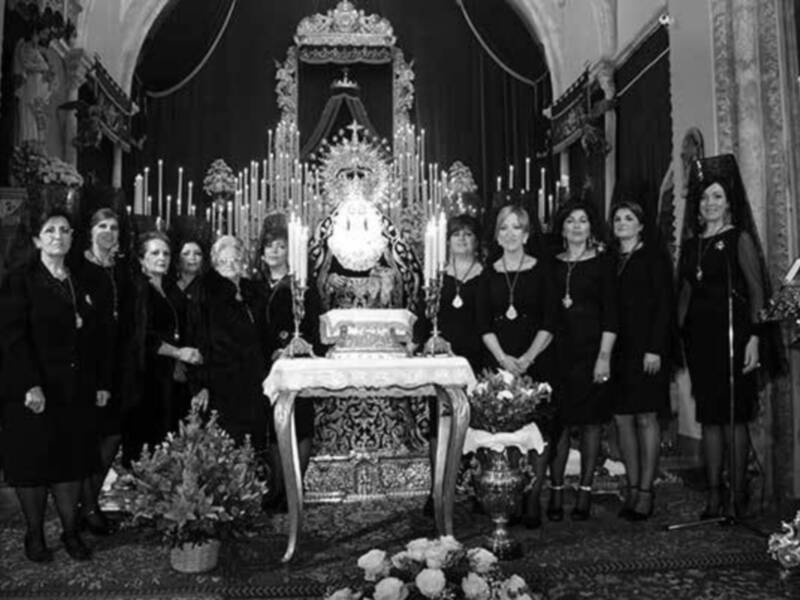 Besamanos de la Soledad de Alcalá del Río