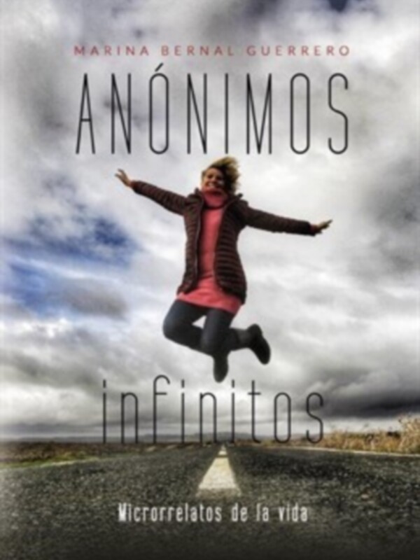 Declaraciones de Marina Bernal a Europa Press sobre  'Anónimos infinitos' en la Feria del Libro de Sevilla