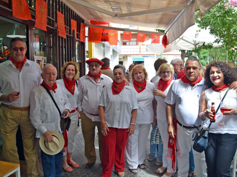 El Hogar Navarro en Sevilla celebra el comienzo de los San fermines