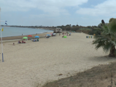 Unos talleres de concienciación medioambiental recorrerán las playas de Chipiona este verano