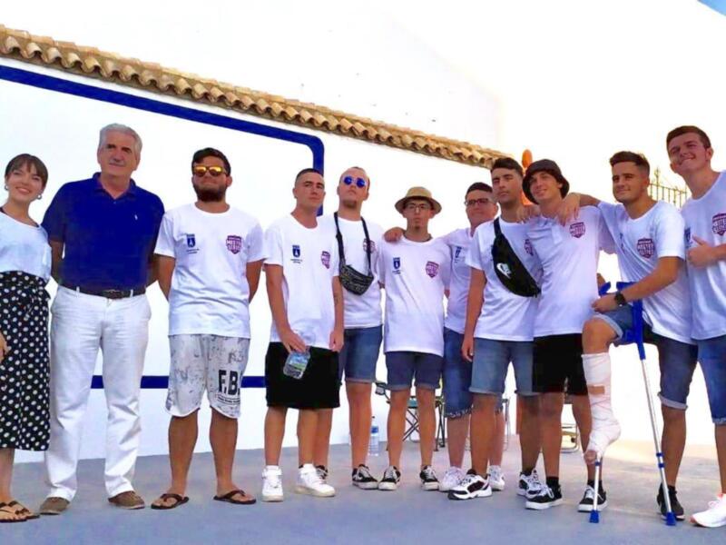 Rosa Naval valora muy positivamente que 400 jóvenes apoyara con su presencia la ‘batalla de gallos’ celebrada ayer