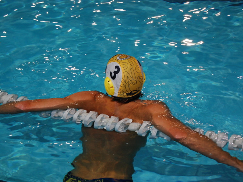 El Club Waterpolo Sevilla levante el telón en la cita regional copera