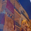 La procesión de la Virgen del Rosario transcurrió por las calles estrechas del centro histórico.