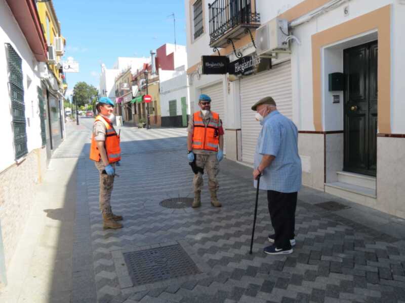El subdelegado del Gobierno agradece a la UME y al Ejército su colaboración en la provincia de Sevilla