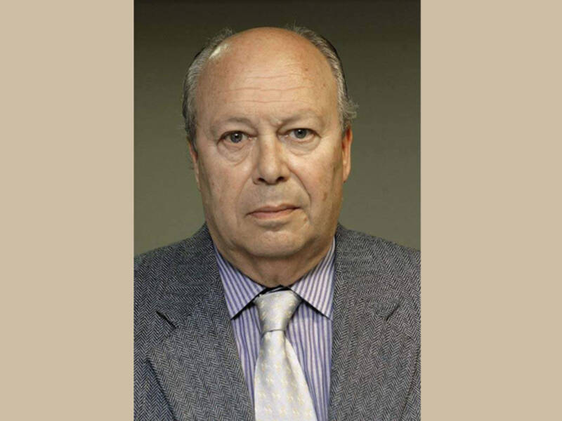 Luis Carlos Peris : "Hay que ver qué pedazo de Pregón se perdió Sevilla con el Padre Cué"