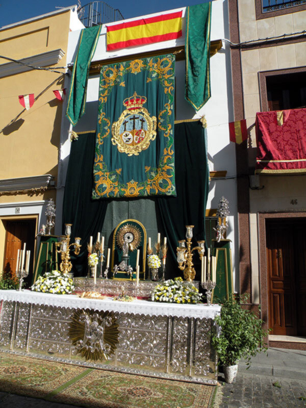 La parroquia de Alcalá del Río celebrará la fiesta del Corpus Christie con una procesión Claustral