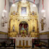 En la capilla de la Calle Amparo ha sido entrega de un fajín por el teniente alcalde de Sevilla Juan Carlos Cabrera.