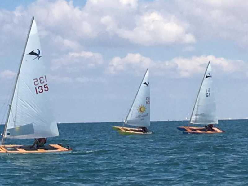Raúl Carrera del CAND Chipiona campeón en categoría A2 y B y cuarto en la general en la Copa Andalucía de Patín a Vela 