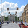 Preparativos en el centro de Sevilla para la 'no Feria de Abril'