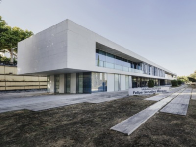 La Red Municipal de Bibliotecas de Sevilla programa 254 actividades entre los meses de abril y noviembre
