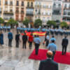 La Plaza de San Francisco de Sevilla acoge el izado de la bandera de España por el Centenario de la Base Aérea de Tablada