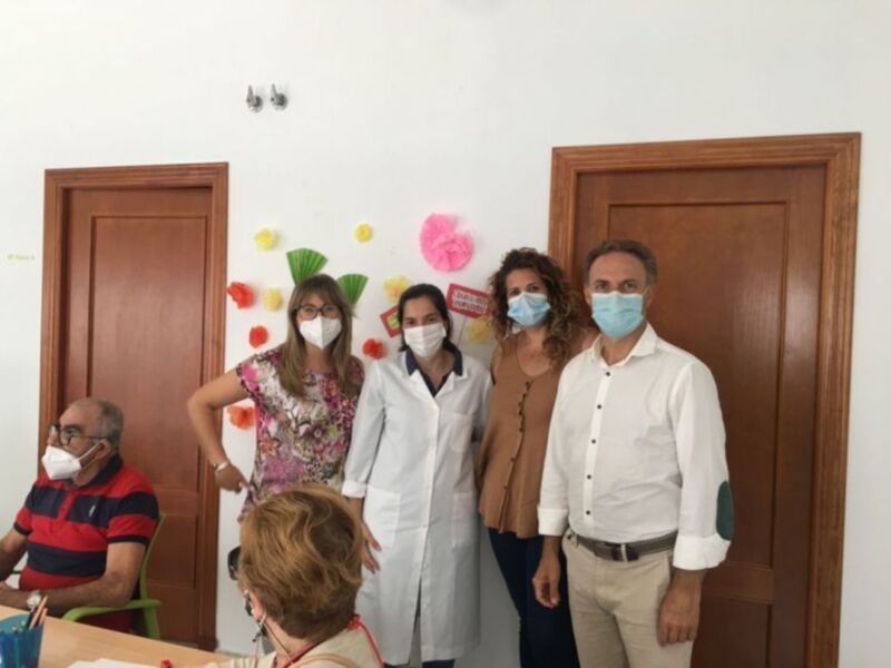 El área de Bienestar Social de Diputación colaborará con el Centro Vita Chipiona aportando material para los mayores