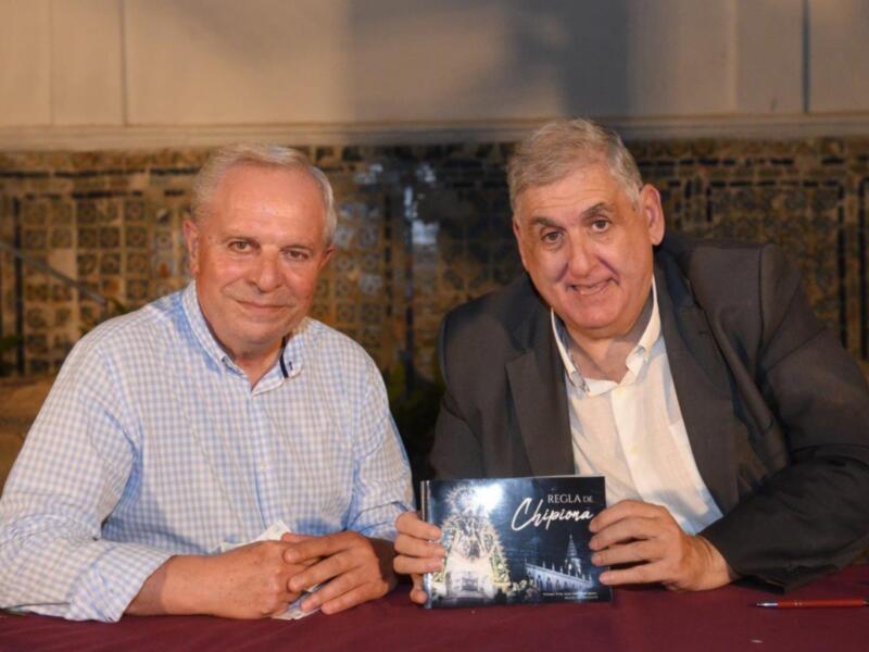 ‘Regla de Chipiona’, el libro presentado de la Novena que comienza este lunes.