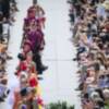 El Ayuntamiento destaca el éxito de organización y participación del desfile de moda flamenca de la Avenida de la Constitución