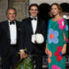  AGATHA RUIZ DE LA PRADA ENTREGA AL DOCTOR Serkan Aygin EL PREMIO ESCAPARATE   