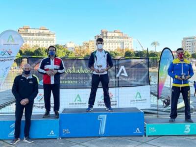 El Náutico Sevilla, vencedor del Andaluz de media distancia de piragüismo