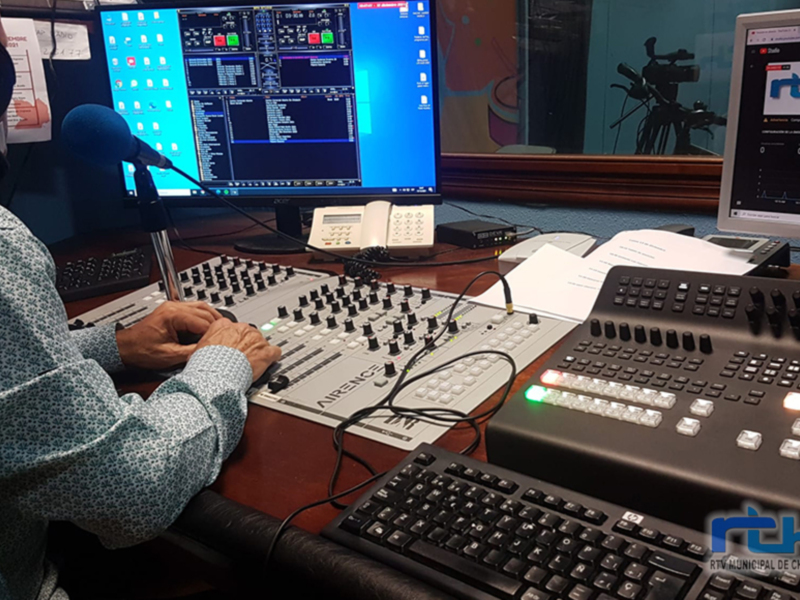 Chipiona y más de 40 ayuntamientos andaluces reciben la subvención de la Junta para el mantenimiento de los servicios públicos de radio 
