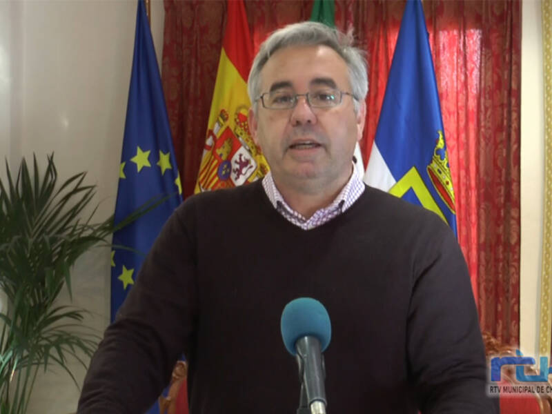 Pepe Mellado anuncia el inicio del desarrollo de 32 viviendas con trasteros y 80 aparcamientos en la avenida de Sanlúcar 